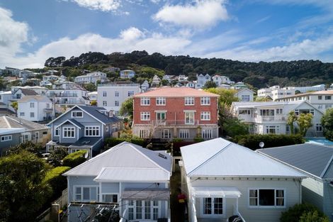 Photo of property in Hamilton Flats, 9u1 Hawker Street, Mount Victoria, Wellington, 6011