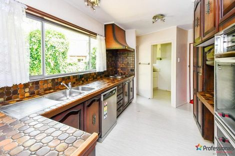 Photo of property in 3 Halcyon Place, Papatoetoe, Auckland, 2025