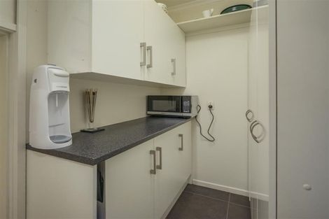 Photo of property in 2/240 Bridge Street, The Wood, Nelson, 7010
