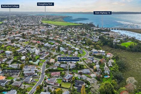 Photo of property in 19 Merchant Avenue, Te Atatu South, Auckland, 0610