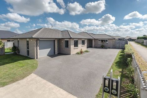 Photo of property in 9 Foxbury Court, Rototuna North, Hamilton, 3210