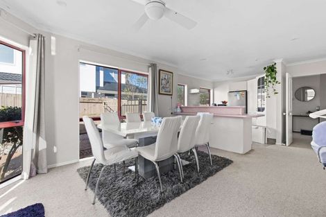 Photo of property in 8 Monterey Key, Papamoa Beach, Papamoa, 3118