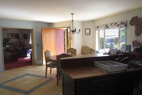 Photo of property in 7a Nortons Road, Avonhead, Christchurch, 8042