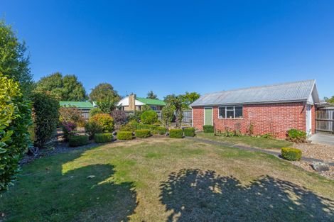 Photo of property in 8 Roslyn Avenue, Mairehau, Christchurch, 8052