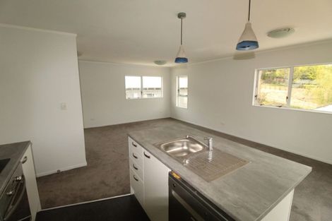 Photo of property in 10 Norman Road, Titirangi, Auckland, 0604