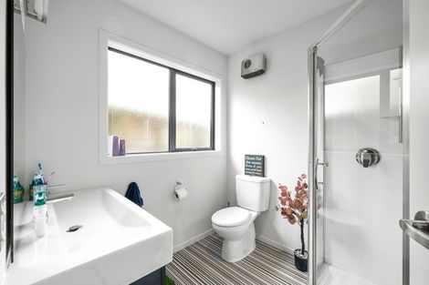 Photo of property in 5 Mohua Mews, Wanaka, 9305