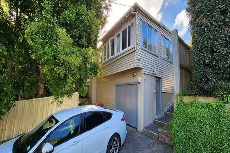 Photo of property in 1a Hythe Terrace, Mairangi Bay, Auckland, 0630