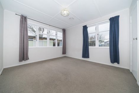 Photo of property in 33 Moheke Avenue, Roslyn, Palmerston North, 4414