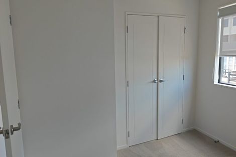 Photo of property in 4/16 William Roberts Road, Pakuranga, Auckland, 2010