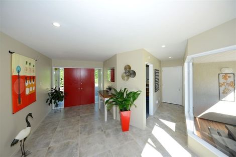 Photo of property in 2/11 Belleview Terrace, Mount Pleasant, Christchurch, 8081