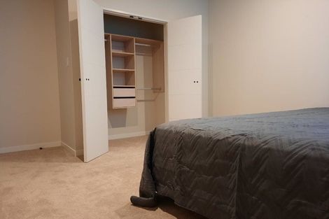 Photo of property in 8 Skua Road, Hobsonville, Auckland, 0616