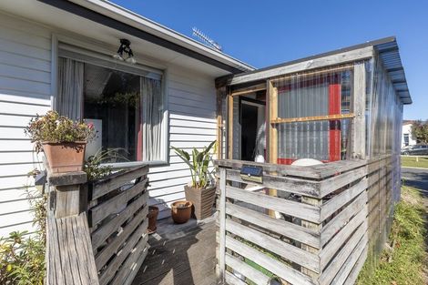 Photo of property in 15 Noni Street, Turangi, 3334