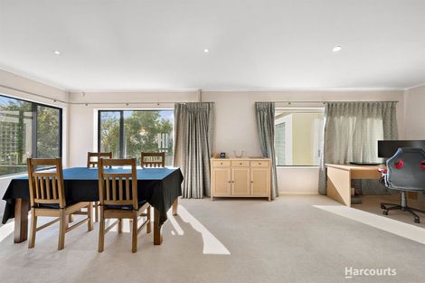 Photo of property in 2/14 Duncan Street, Tawa, Wellington, 5028