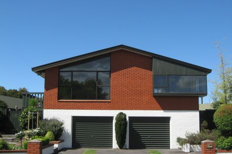 Photo of property in 23 James Condon Place, Redwood, Christchurch, 8051