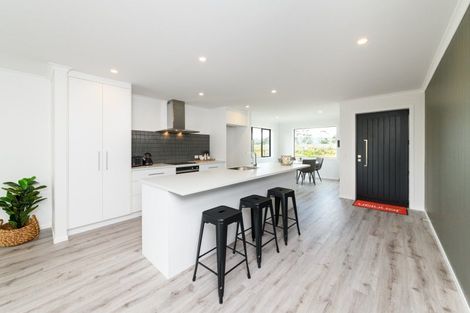 Photo of property in 5 Te Ara O Waihuri, Kelvin Grove, 4470