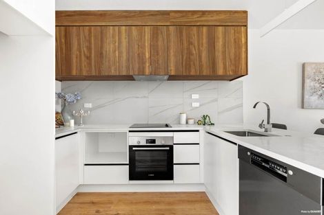 Photo of property in 24 Carnoustie Drive, Wattle Downs, Auckland, 2103
