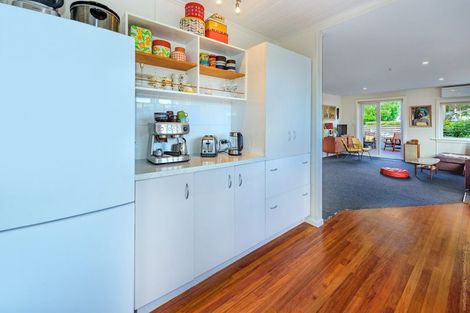 Photo of property in 10 Cornwall Road, Lyttelton, 8082