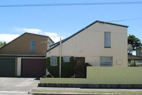 Photo of property in 2/151c Avonhead Road, Avonhead, Christchurch, 8042