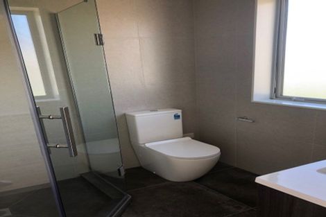 Photo of property in 12 Surf View Crescent, Red Beach, 0932