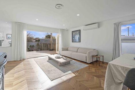 Photo of property in 24 Tramway Road, Beach Haven, Auckland, 0626