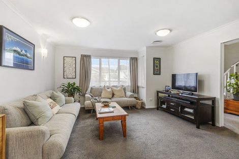 Photo of property in 2/4 Ellesmere Avenue, Miramar, Wellington, 6022