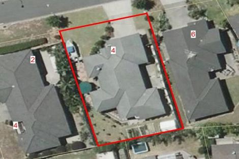 Photo of property in 4 Neaptide Close, Red Beach, 0932