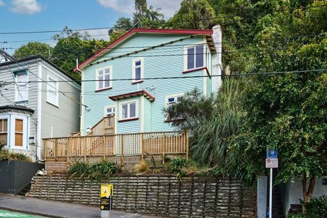 Photo of property in 44 Honiana Te Puni Street, Aro Valley, Wellington, 6021