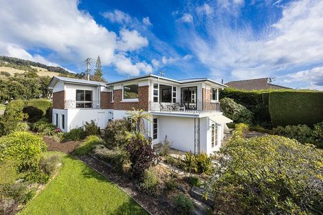 Photo of property in 57 Marion Street, Macandrew Bay, Dunedin, 9014