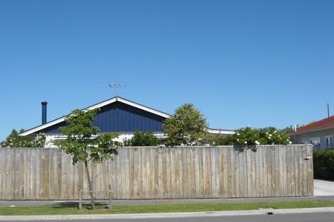 Photo of property in 11 Lindon Street, Rangiora, 7400
