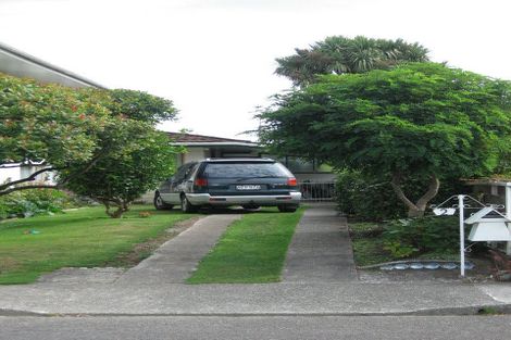 Photo of property in 2f2- Parera Grove, Heretaunga, Upper Hutt, 5018