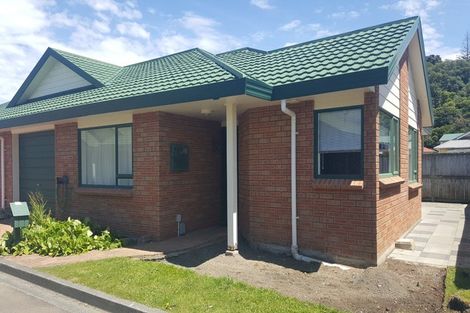Photo of property in Miramar Villas, 13/6u Brussels Street, Miramar, Wellington, 6022