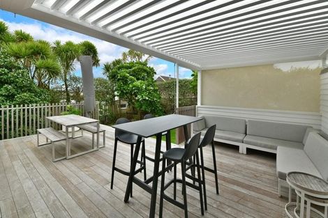 Photo of property in 49 Roseberry Avenue, Birkenhead, Auckland, 0626