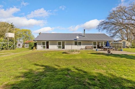 Photo of property in 36 Bridge Street, Coalgate, 7673