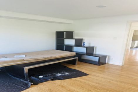 Photo of property in 120 Birkdale Road, Birkdale, Auckland, 0626