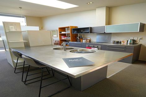 Photo of property in 9b Onslow Road, Khandallah, Wellington, 6035