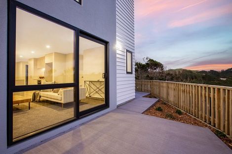 Photo of property in 24 Camber Drive, Whitby, Porirua, 5024