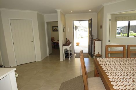 Photo of property in 46 Leeward Drive, Whitianga, 3510