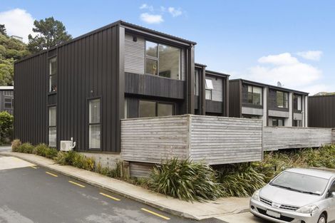 Photo of property in 57 Rua Kai Way, Brooklyn, Wellington, 6021