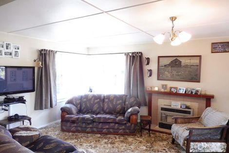 Photo of property in 83 Cordelia Street, Stratford, 4332