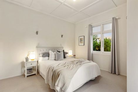 Photo of property in 1 Park Avenue, Birkenhead, Auckland, 0626