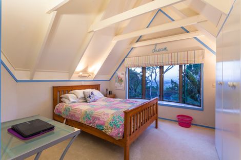 Photo of property in 39 Kohu Road, Titirangi, Auckland, 0604