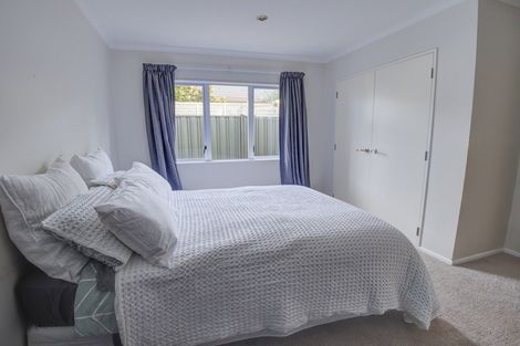 Photo of property in 6 Redwood Close, Havelock North, 4130