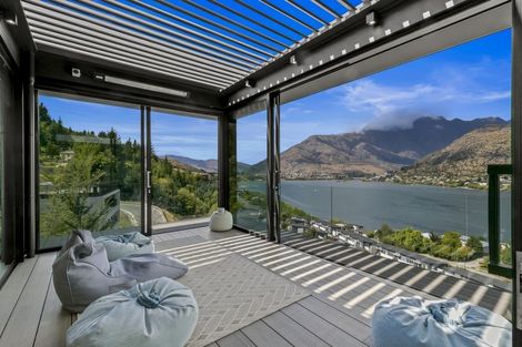 Photo of property in 1 Highlands Close, Queenstown, 9300