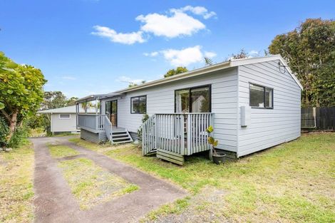 Photo of property in 184 Hutchinson Avenue, New Lynn, Auckland, 0600