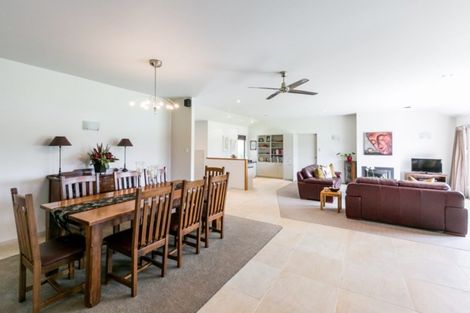 Photo of property in 87 Ferry Road, Clive, 4102