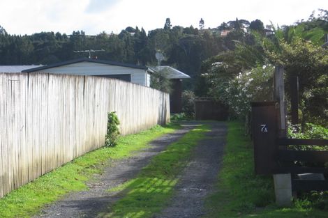 Photo of property in 7a Taioma Crescent, Te Atatu Peninsula, Auckland, 0610