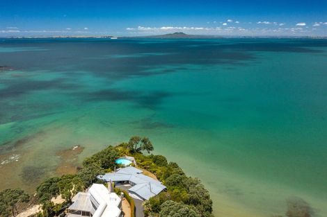 Photo of property in 62 Sharon Road, Waiake, Auckland, 0630