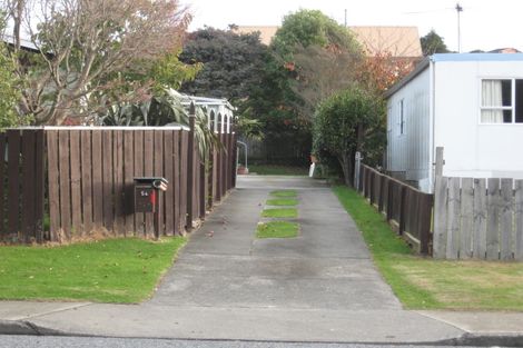 Photo of property in 54 Ruapehu Street, Paraparaumu, 5032