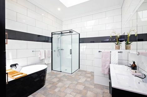 Photo of property in 201 Beresford Street, Saint Leonards, Hastings, 4120
