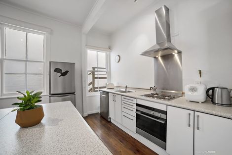 Photo of property in 8 Hall Street, Newtown, Wellington, 6021